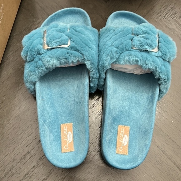 Original Collection by Dr. Scholl's OG Faux Fur Buckle Detail Slide Sandals - Picture 6 of 9